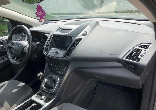 Ford Kuga cena 59900 przebieg: 85000, rok produkcji 2019 z Miłosław małe 232